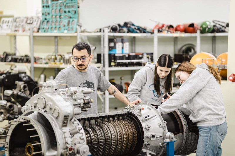 Guide to avia masters demo Guide to avia masters demo